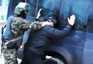 Ali Rada qarşısında polislərə qumbara atan şəxs tutuldu