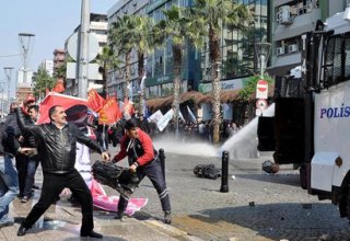 В Турции в ходе массовых акций протеста пострадали 98 человек