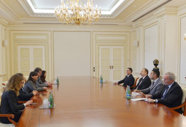 Ильхам Алиев принял делегацию во главе с президентом Регионального совета итальянского региона Фриули-Венеция-Джулия