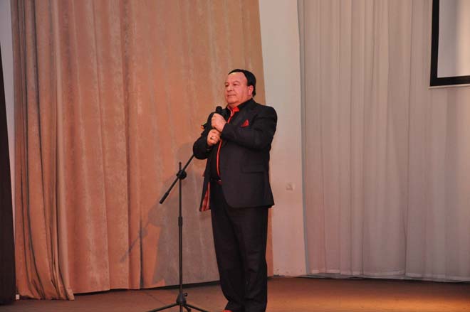В Баку прошел вечер, посвященный творчеству народного поэта Джабира Новруза (ФОТО)