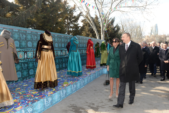 Президент Ильхам Алиев: Азербайджан всегда был верен своим национальным ценностям, всегда оберегал их (ФОТО)