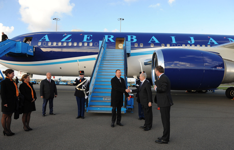 Azerbaijan`s President arrives in Netherlands for working visit (PHOTO)