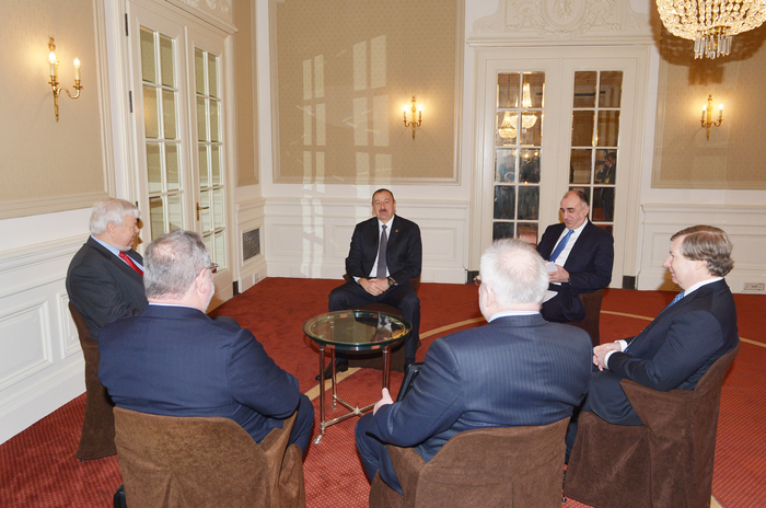 Президент Азербайджана обсудил с сопредседателями МГ ОБСЕ текущее состояние переговоров по урегулированию нагорно-карабахского конфликта (ФОТО)