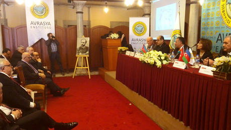 В Стамбуле состоялась презентация турецкого издания произведений азербайджанского драматурга Гусейна Джавида (ФОТО)