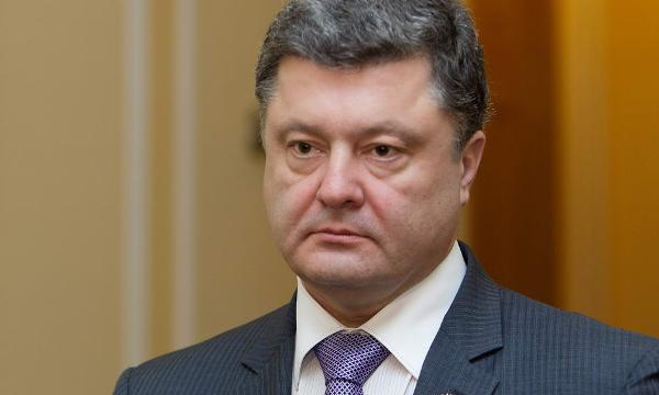 Украина намерена подать иск против России в Международный уголовный суд - Порошенко