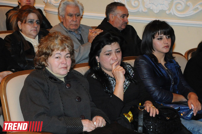 В Баку прошла церемония прощания с выдающимся писателем и сценаристом Исой Гусейновым (ФОТО)