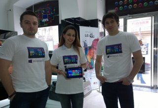 "Microsoft Azerbaijan"ın əməkdaşları satıcı-məsləhətçi qismində çıxış ediblər