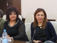 В Баку состоялась презентация книги поэта Тофига Гасанли (ФОТО)