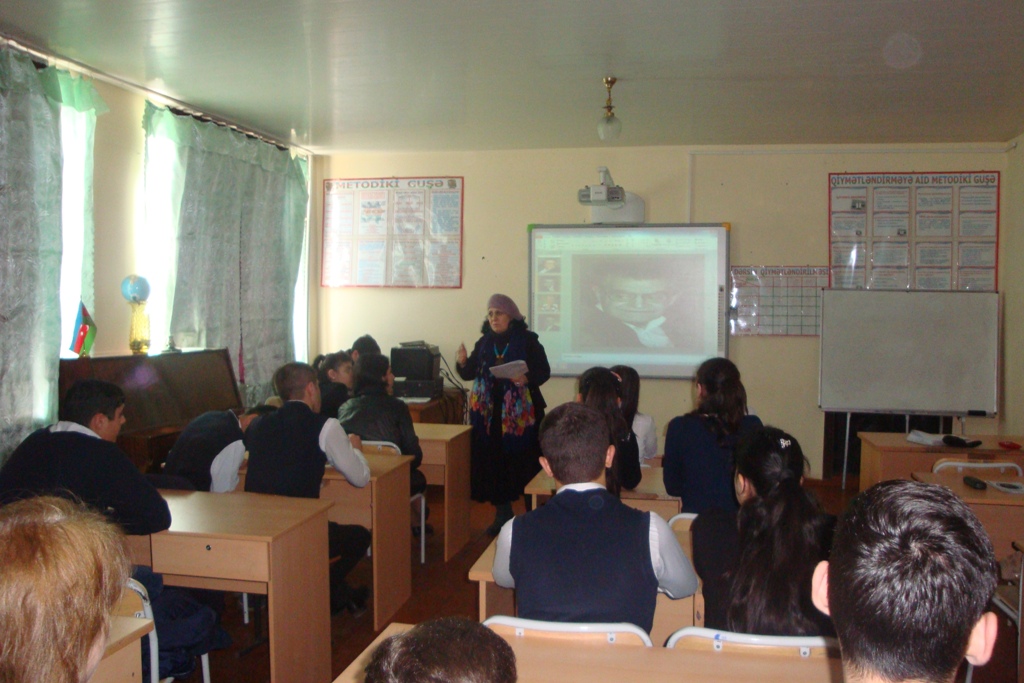 В бакинской школе прошло мероприятие, посвященное 85-летию со дня рождения  Фазиля Искандера (ФОТО)
