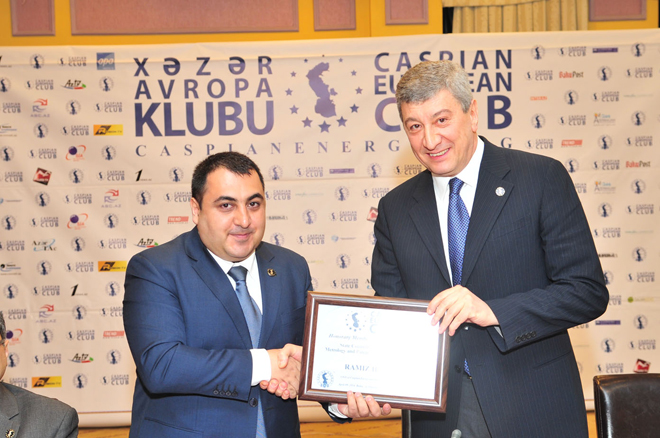 В Азербайджане будет создан электронный фонд госстандартов (ФОТО)