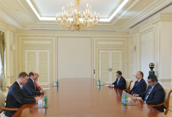 Президент Ильхам Алиев принял нового заместителя генсека НАТО