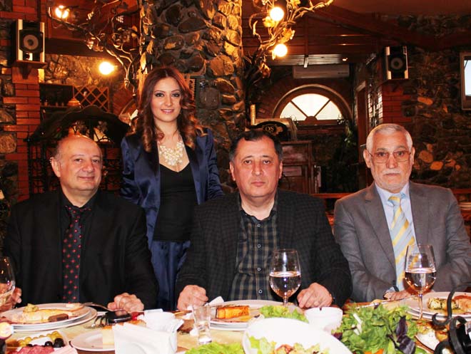 Аян Бабакишиева начинает реализацию проектов с известными деятелями культуры (ФОТО)