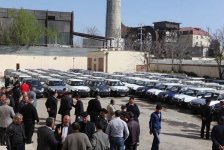 В Азербайджане обеспечены автомобилями еще сто инвалидов Карабахской войны и 20 января (ФОТО)