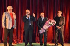 Мубаризу Гамидову и Бахраму Османову присвоено почетное звание "Заслуженный  деятель искусств Калмыкии" (ФОТО)