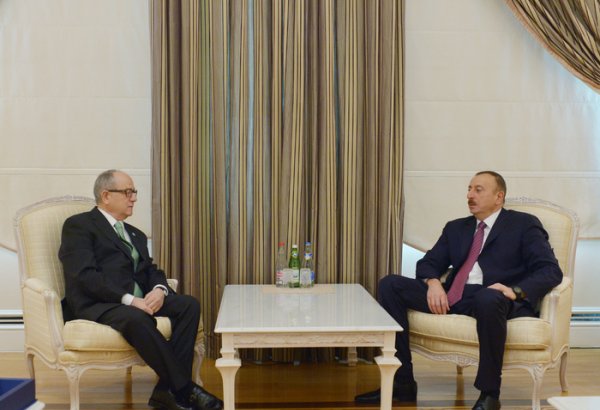 Президент Азербайджана принял генсека Совета сотрудничества тюркоязычных государств