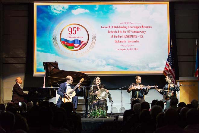 В Лос-Анджелесе прошел концерт азербайджанских мастеров искусств (ФОТО)