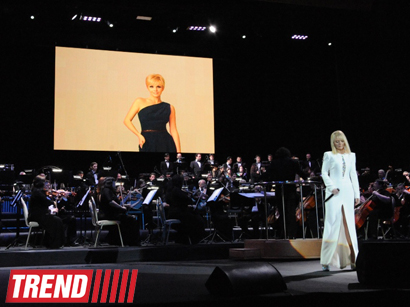 Валерия отметила день рождения в Баку грандиозным сольным концертом (ФОТО)