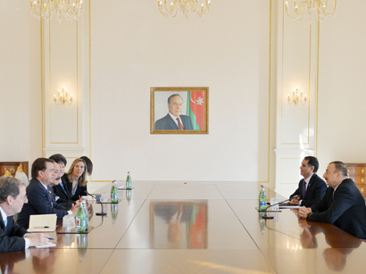 Президент Азербайджана принял делегацию Палаты представителей Конгресса США