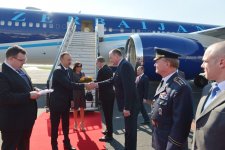 Президент Азербайджана прибыл в Чехию с рабочим визитом (ФОТО)