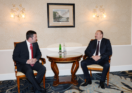 Президент Ильхам Алиев встретился с председателем Палаты депутатов Чехии Яном Гамачеком