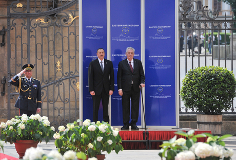 Azerbaijani president attends summit of EU Eastern Partnership programme (PHOTO)