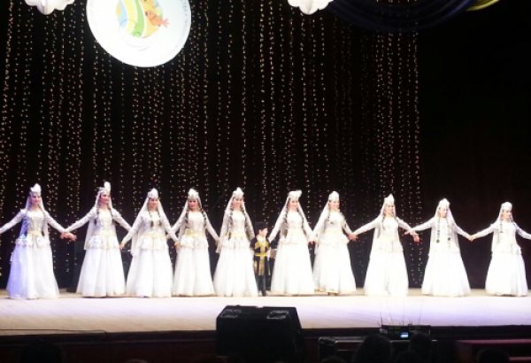 Азербайджанский танцевальный ансамбль "Aysel" успешно выступил на международном фестивале