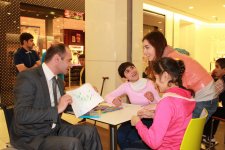 В Баку прошла выставка детей с физическими ограничениями  "Беспредельные мечты" (ФОТО)