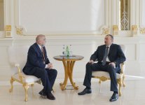 Azerbaijani President held a number of meetings (UPDATE 3) (PHOTO)