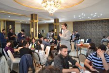 В Баку прошел чемпионат по брейн-рингу, приуроченный ко дню создания КИИ "Азербайджан " (ФОТО)