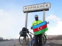 Велопутешественник Рамиль Зиядов по снегу достиг Мурманска и Лапландии (ФОТО)