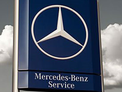 Mercedes 12 min avtomobili geri çağırır