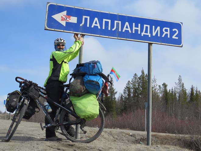Велопутешественник Рамиль Зиядов по снегу достиг Мурманска и Лапландии (ФОТО)