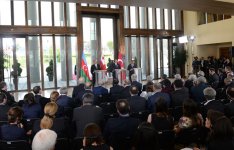 Президент Ильхам Алиев: Трехсторонний формат Азербайджан-Грузия-Турция вызывает интерес не только в регионе, но и в мире (ФОТО)