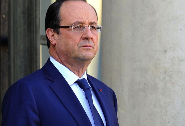 Hollande says committed to finding negotiated solution to Karabakh conflict
