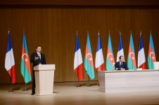 President Aliyev: Azerbaijani-French relations to develop progressively in future (PHOTO)