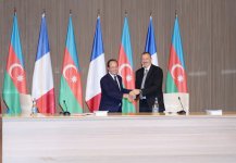 Azərbaycan və Fransa prezidentləri müştərək biznes forumda iştirak edirlər (FOTO)