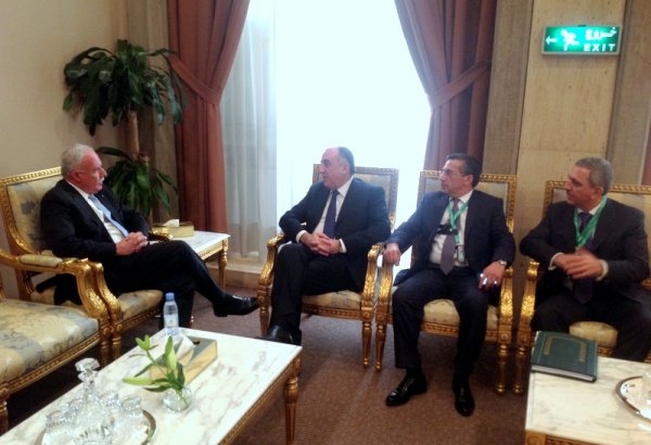Глава МИД Азербайджана встретился с палестинским коллегой