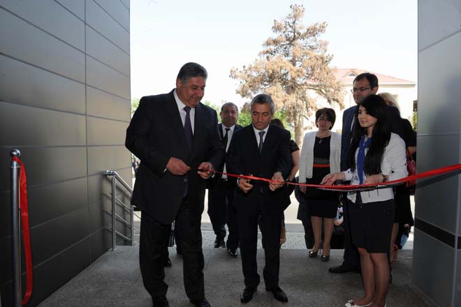 Bakıda yeni Gənclər Evi açıldı (FOTO)