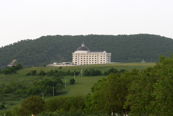 Azerbaijani president attends opening of five-star hotel in Shamakha district (PHOTO)