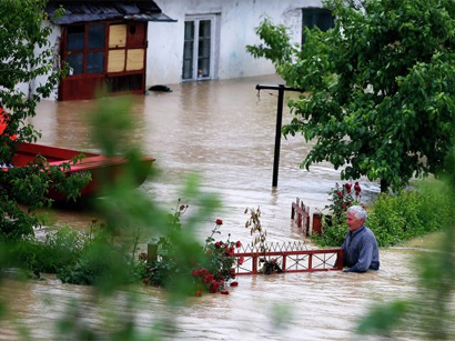 Количество жертв наводнения в Сербии возросло до 17