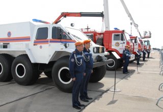 МЧС Казахстана в 2014 году приобретет более 100 единиц различной техники - министр