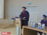 Профессор Фредерик Стар удостоен звания почетного доктора Университета ADA (ФОТО)