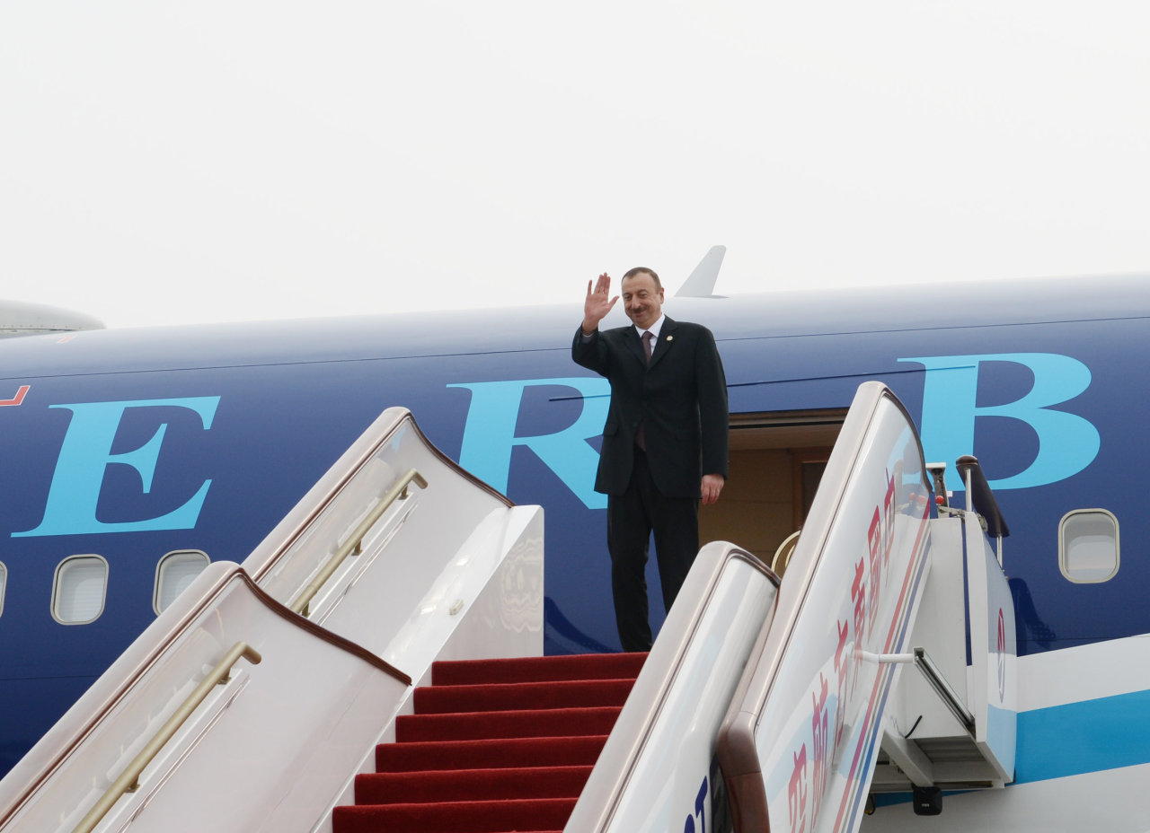 Завершился рабочий визит Президента Азербайджана в Китай (ФОТО)