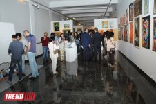В Баку состоялось открытие выставки "Цветные размышления" (ФОТО)