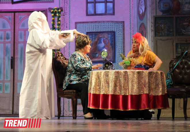 Афаг Баширгызы впервые после тяжелой болезни блистательно сыграла в премьере "Банкир-жених" (ФОТО)