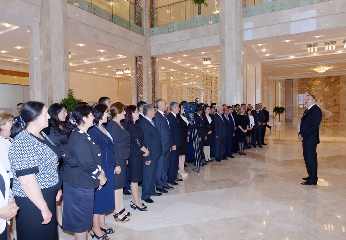 Prezident İlham Əliyev Neftçalada Heydər Əliyev Mərkəzinin açılışında iştirak edib (FOTO)