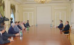 President Ilham Aliyev receives chairman of UK-Azerbaijan parliamentary friendship group