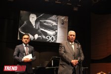 В Международном центре мугама состоялась церемония вручения премии Фонда культуры композитора Сулеймана Алескерова (ФОТО)