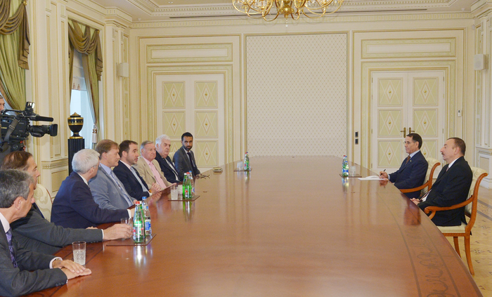 Президент Ильхам Алиев принял председателя межпарламентской группы дружбы Великобритания-Азербайджан