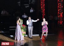 Нури Охлаждающий и Джейн представили в Баку красочное шоу "Скажи, что люблю" (ФОТО)